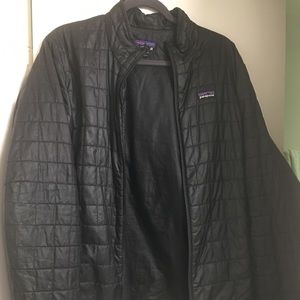 Women’s black Patagonia jacket